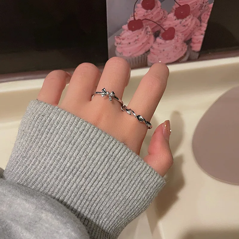 

2pcs Fashion Simple Bow Knot Rings Set Gold Silver Metal Alloy Round Opening Women Finger Ring For Girl Lady Party Wedding Gifts
