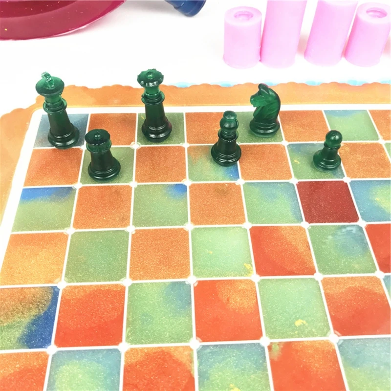 

2021 New 7Pcs Chess Board Chess Piece Silicone Resin Mold Chess Board Molds Silicone Mold 2020 trend