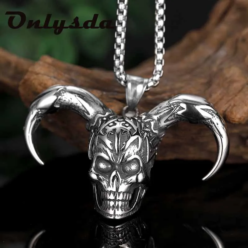 

Gothic Punk Rock Clown Pendant Necklace For Man Women Evil Skull Jewelry Stainless Steel Unusual Chain On the Neck Chains
