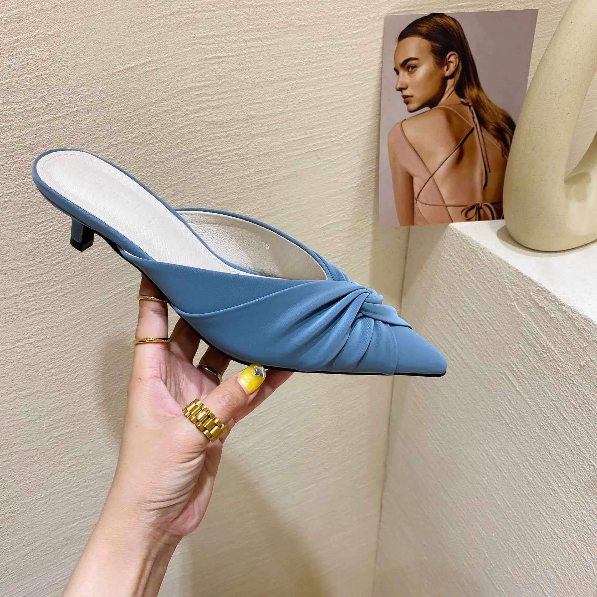 

Low Female Shoes Ladies' Slippers Mules For Women 2021 Cover Toe Thin Heels New Pointed Sewing Fabric PU Slides Rubber Basic