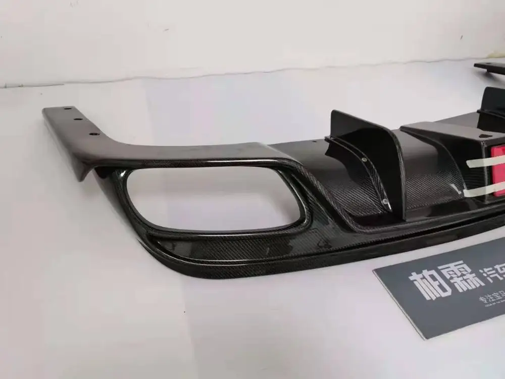 Углеволоконный задний бампер для автомобиля диффузор с лампой Benz W207 купе E260 E300 E200