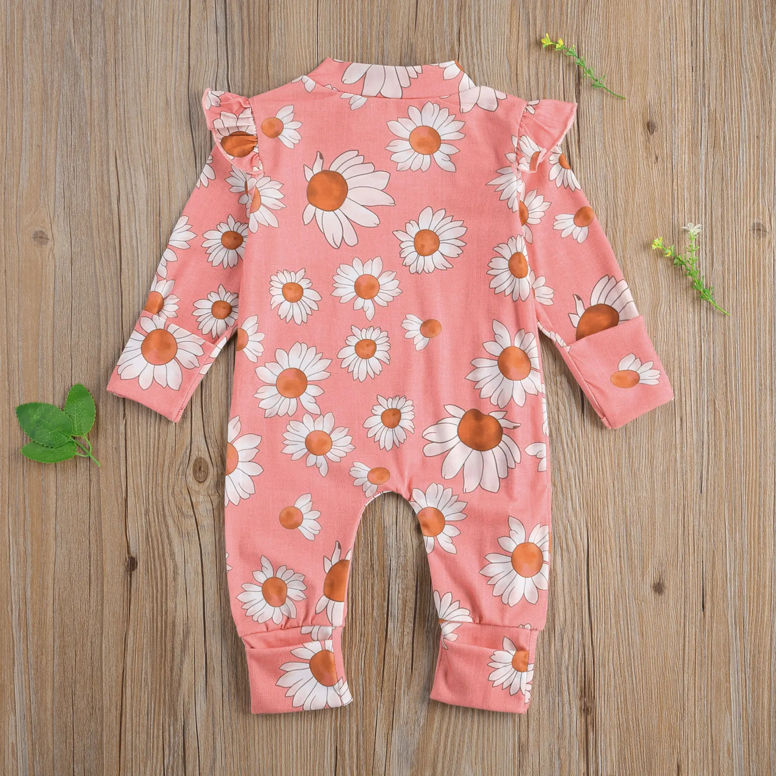 

Infant Newborn Girl Sunflower Print One-piece Romper Long Fly Sleeve Ruffled Front Hidden Zipper Closure Bodysuit Spring/Autumn