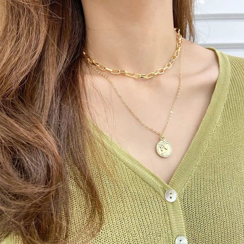 

New Arrival 2021 Fashion Necklace Multilayer Round Pendant Necklaces Gold Color Clavicle Chocker Jewelry For Women