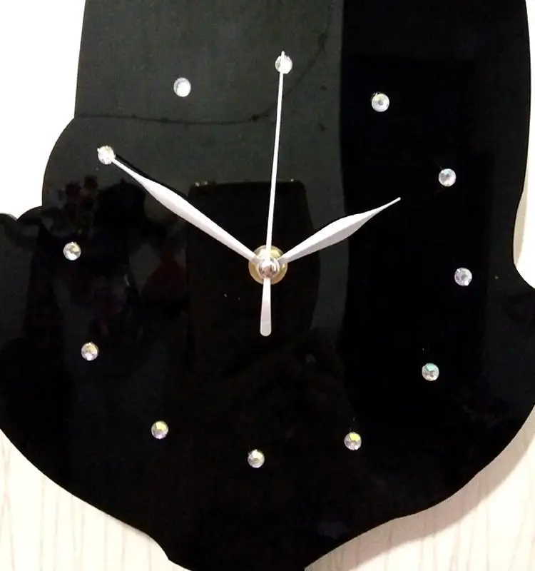 

Simple Acrylic Wall Clock Modern Design Cartoon Creative Living Room Digital Wall Clock Silent Reloj Pared Home Decor SX50SX