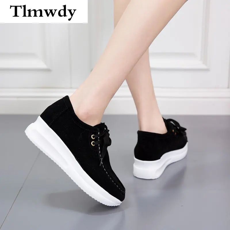 

2021 Spring Women's Flat Shoes Fashion Comfortable Solid Color Lace Up Walking Women Shoes Breathable Non Slip Platform Shoes