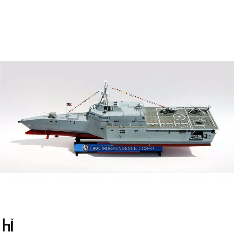 Игрушечный боевой корабль Trumpeter 04548 масштаб 1/350 независимость USS LCS 2 литоральный