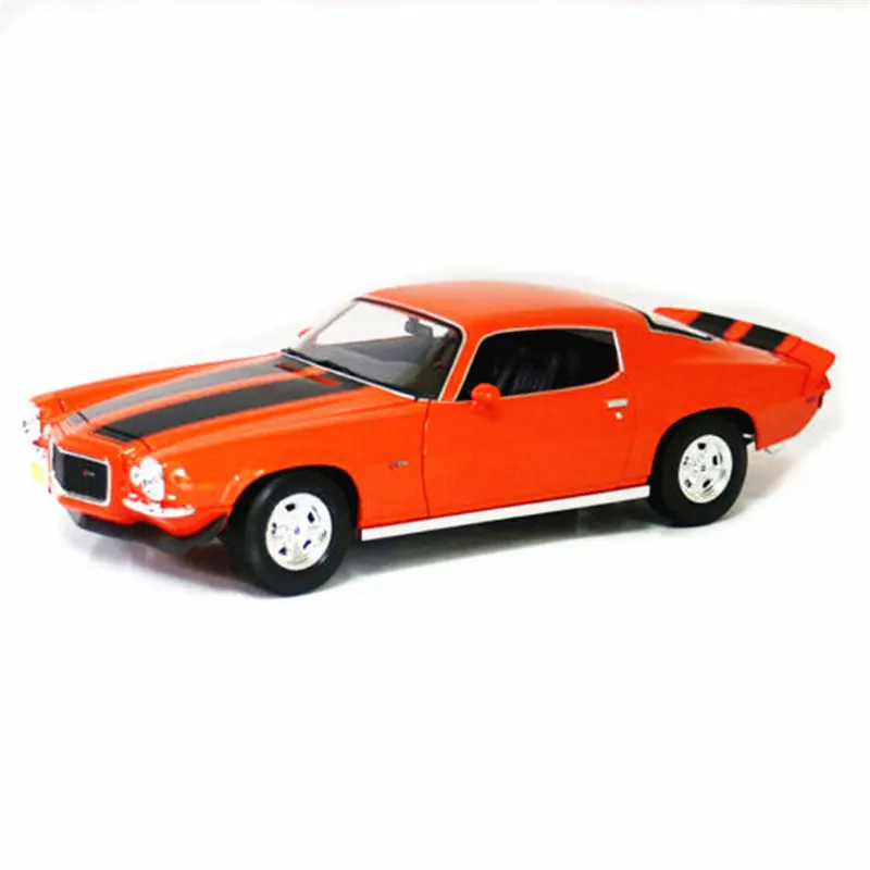 

Оранжевая металлическая роскошная модель автомобиля maisto 1:18 1971 Chevrolet Camaro Z28, литые модели автомобилей с тяговым эффектом, коллекция игрушек, ...