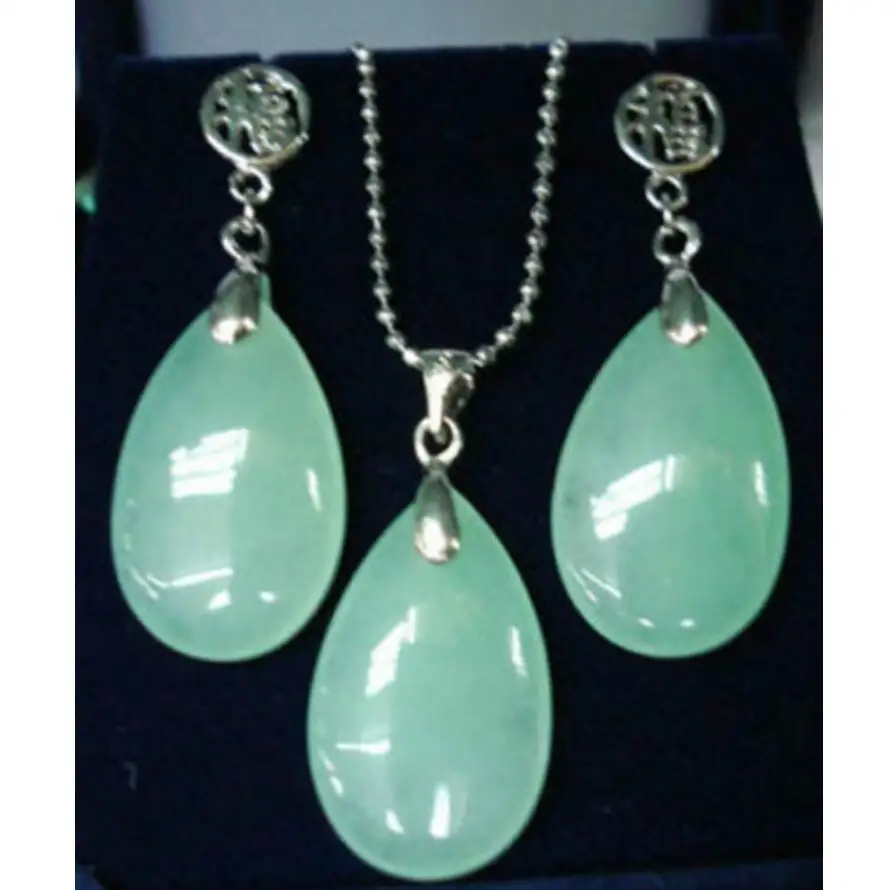 

Free Shipping Beautiful purple green jade earrings pendant necklace set