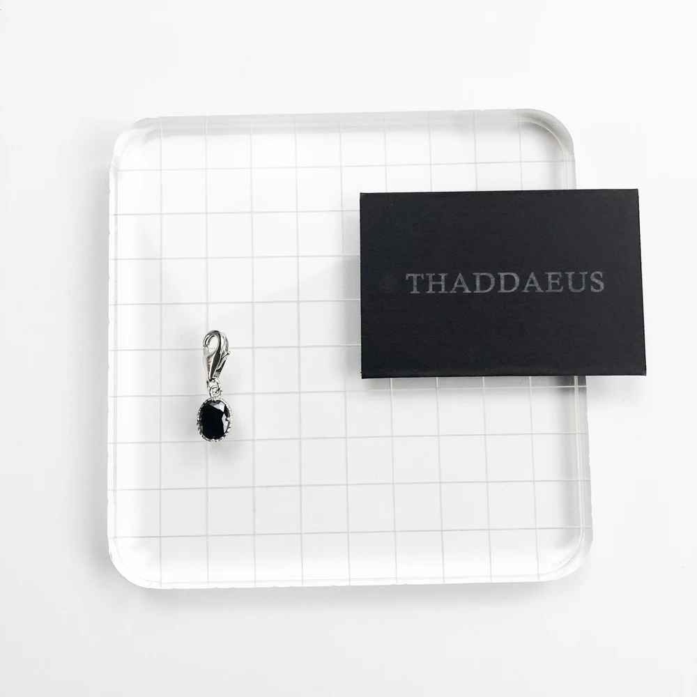 Подвеска в форме черного цвета овальной формы 2019 винтажном стиле Сезон осень