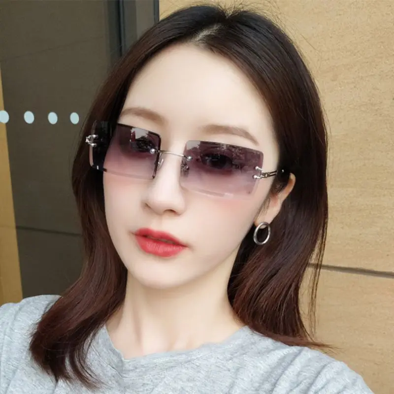 Солнцезащитные очки для женщин фирменный дизайн модные солнцезащитные без