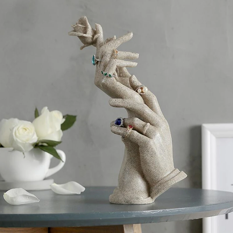 

Fashion Resin Ring Hand Mold Jewelry Display Manequin Ring Holder Jewelry Display Stand Rack Bracelet Necklace Showing