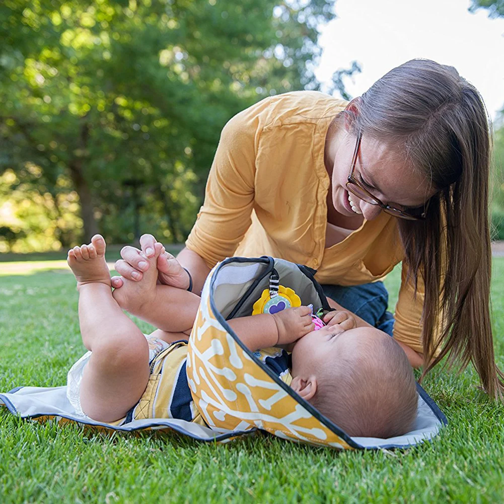 

Portable Newborn Baby Portable Diaper Changing Pad Outdoor Waterproof Baby Diaper Changing Pad Foldable Nappy Mat for dailylife