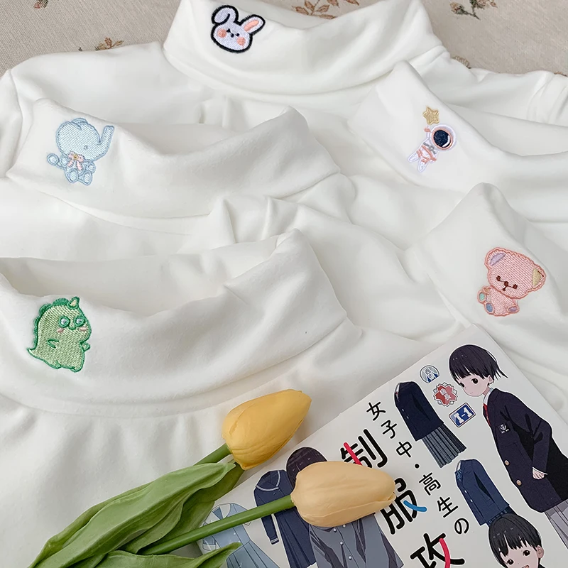 Женская утепленная Водолазка с длинным рукавом вышивкой