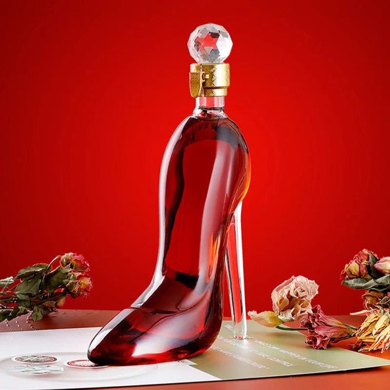 

1PCS 750ml High Heels Glass Wine Bottle Red Wine Bottle Decanter Creative Accessory for Home Bar Creative Shaped Glass Container