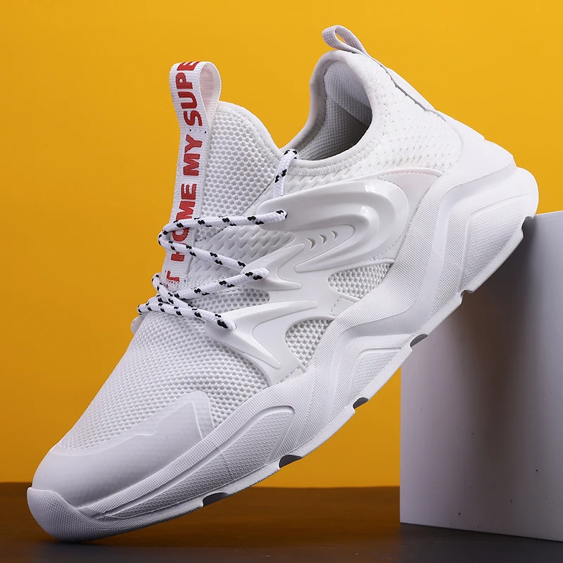 Мужские кроссовки из сетчатого материала легкие спортивные на шнурках