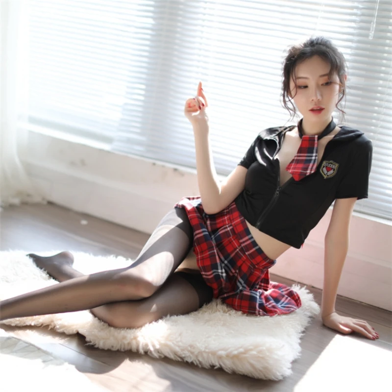 

New Plaid Patchwork Japanese Schoolgirl Cosplay Uniform Sexy JK Embroidery Tempatation Role Playing Costume With Pleated Skirt