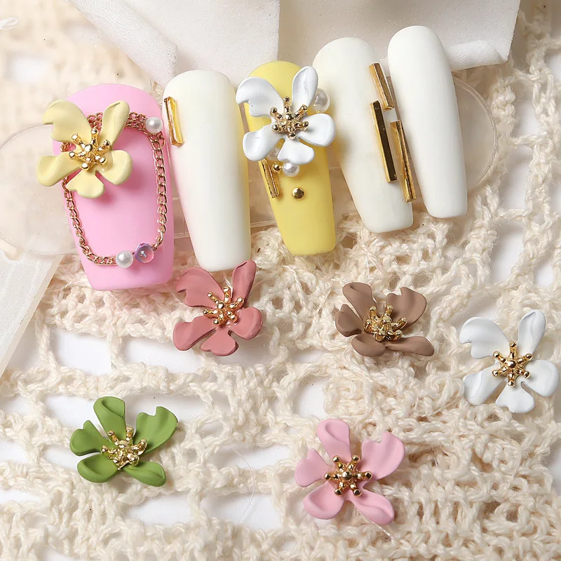 

Candy Color Nail Five Petal Gold Stamen Flower Acrylic Pendant Jewelry for Nail Art Acrylic 3D Charms Flower Gems Decoration