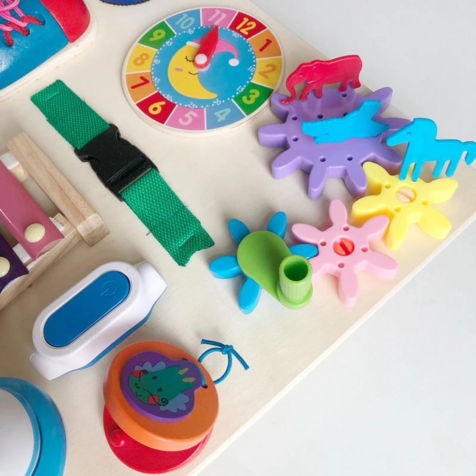 

Montessori Educational Toy Essential Sensory Board Busy Board