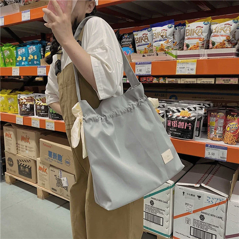 Водонепроницаемая нейлоновая вместительная сумка на плечо для женщин Пляжная