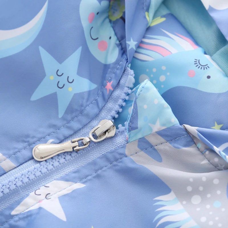 Куртка детская демисезонная с капюшоном и цветочным принтом | Детская одежда