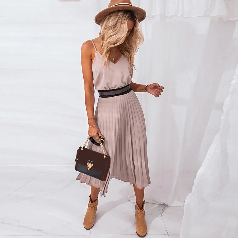 

2021 Women Sexy Spaghetti Strap Party Dress Summer Female Pink Midi Dress Elegant Female Fashion V-Neck Pleated Solid Dresses