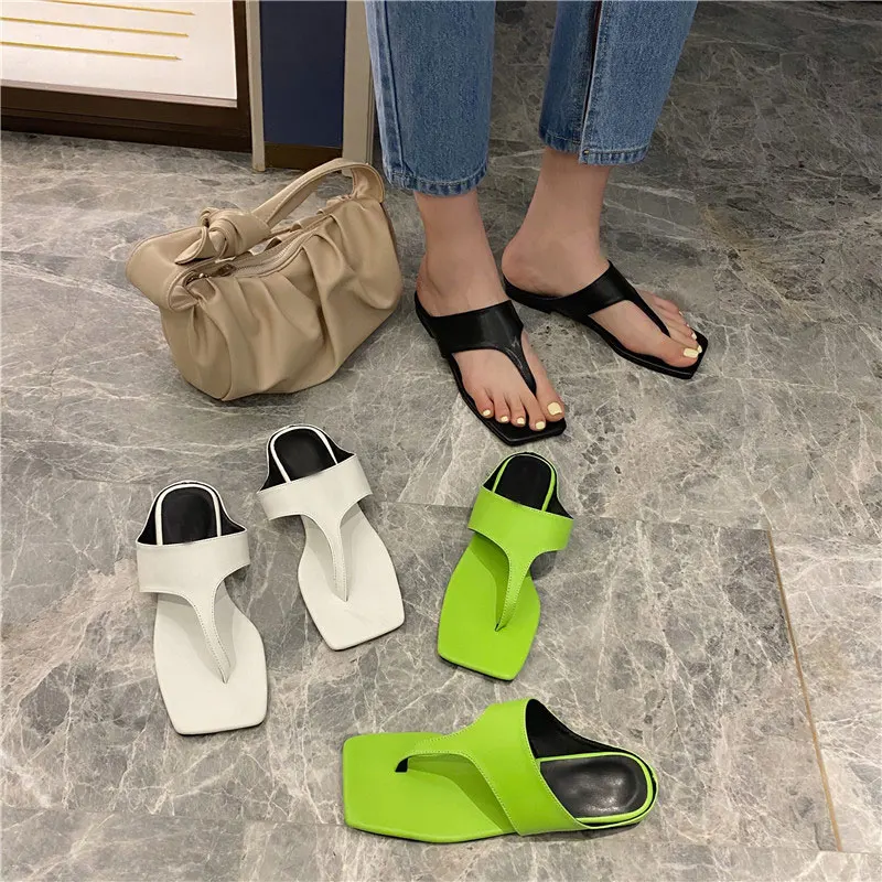 Новинка 2020 года Фирменный дизайн Женские сандалии Тапочки с квадратным носом на