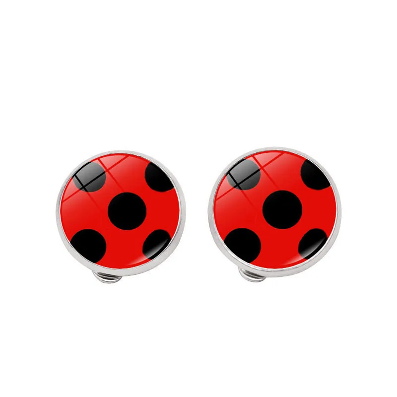 

Unique Insect Ladybug Women Earrings Round Silver Earrings for Women Fashion Small Jewelry Suitable for Daily Party Gifts