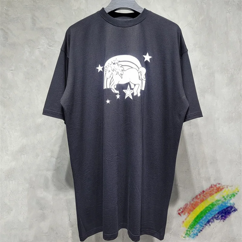 

Мужская/женская футболка с коротким рукавом и принтом единорога