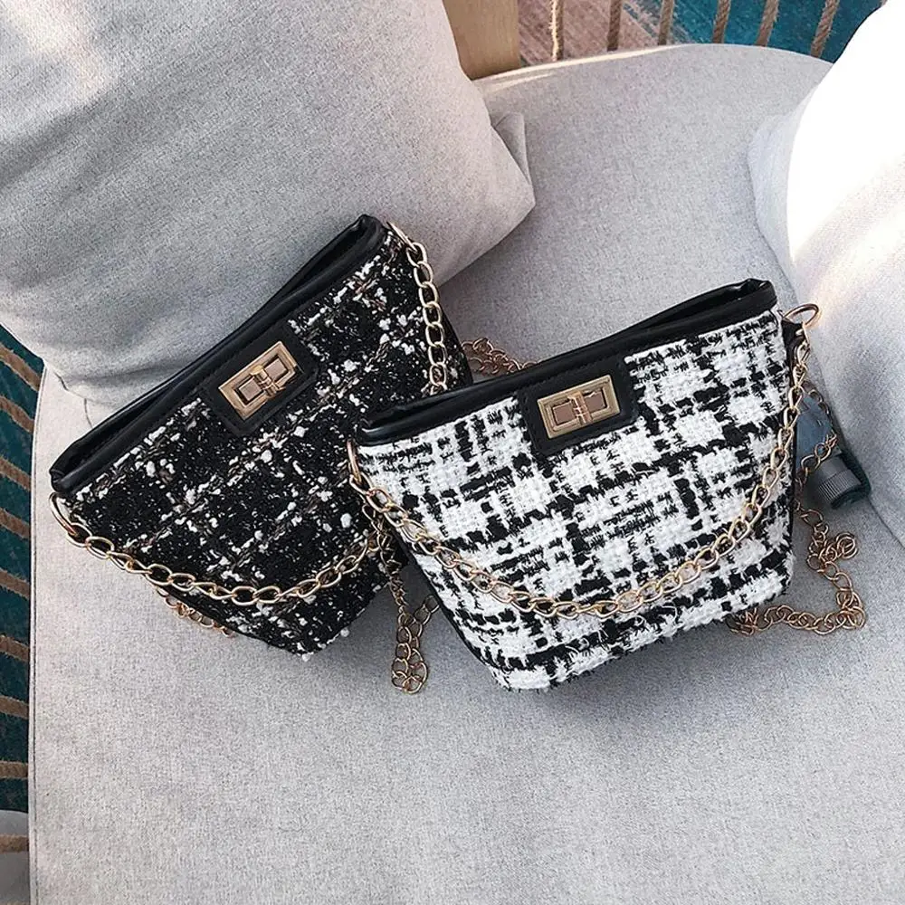 Модная черно-белая сумка через плечо на цепочке женская клатч Женская трендовая
