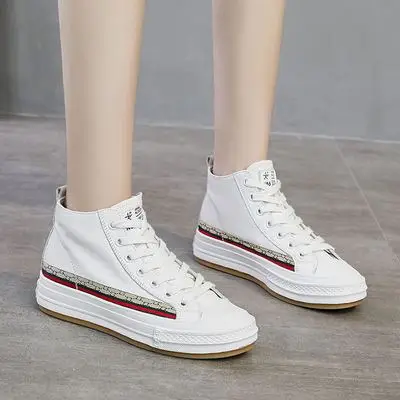 

High-top small women's leather white shoes Korean version of online celebrity shoes female students' walking shoes all kinds