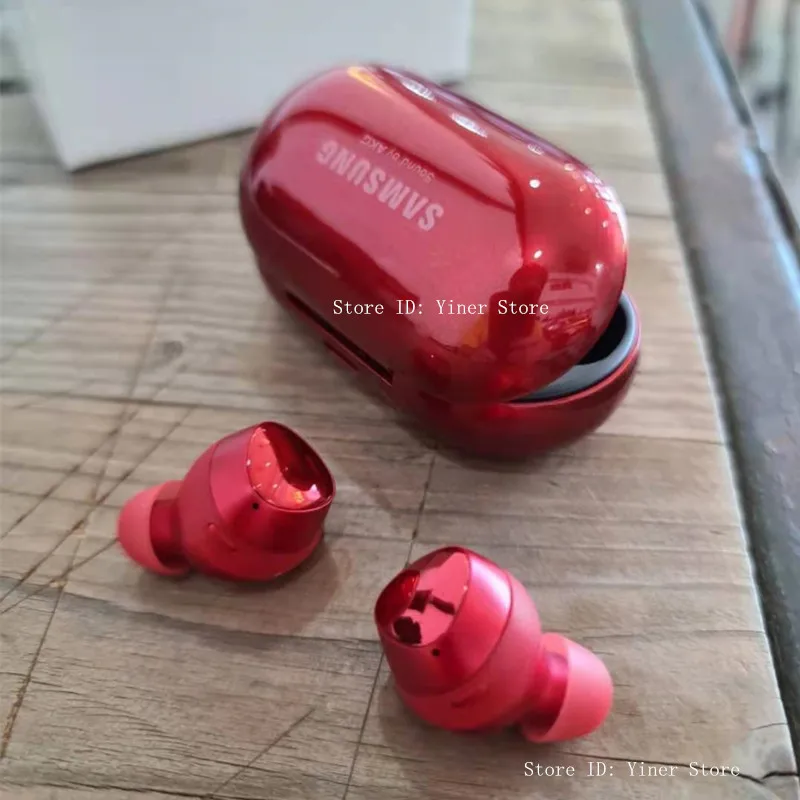 Беспроводные Bluetooth-наушники Samsung Galaxy Buds + BTS Фиолетовые наушники-вкладыши