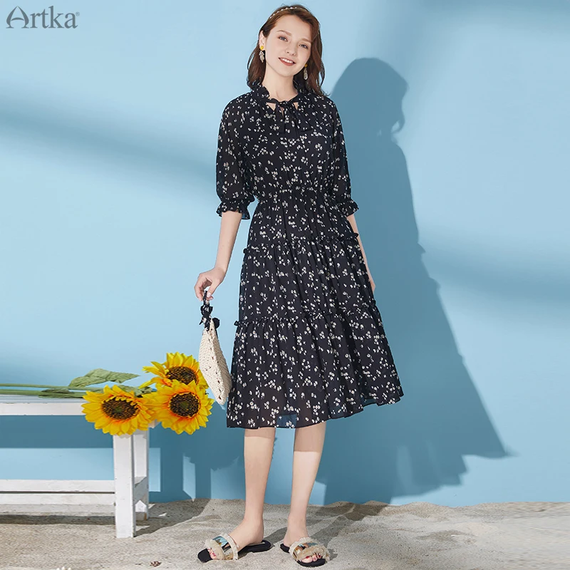 Женское шифоновое платье с цветочным принтом ARTKA розовое длинное V образным