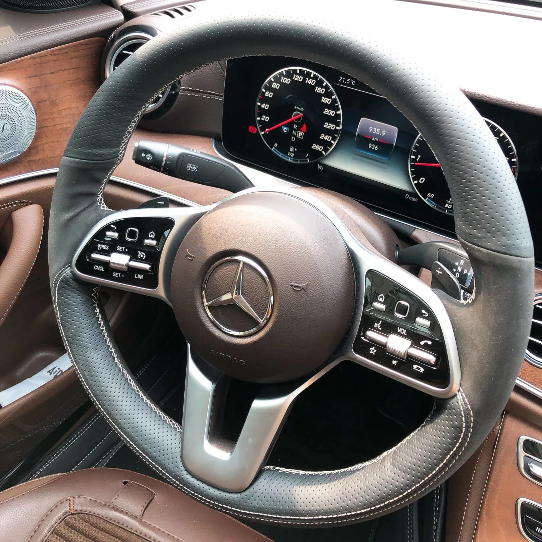

Top Leather&Hole Leather Steering Wheel Hand Sewing Wrap Cover Fit For Mercedes Benz A Class 19-20 GLC GLB 2020 CLS 18-20