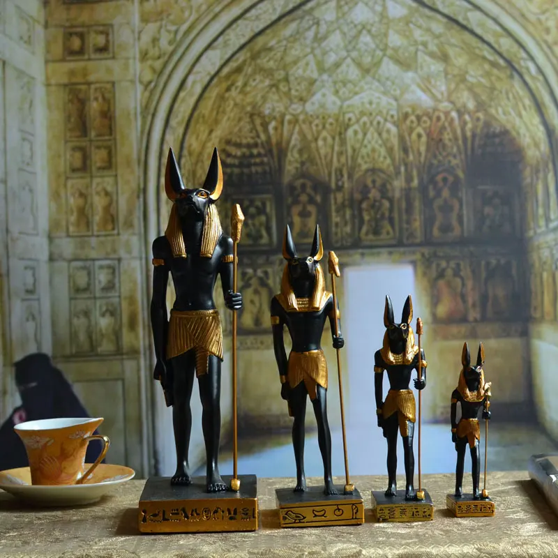 

MUMMY RETURNS TO THE ANCIENT EGYPTIAN GODS ANUBIS DOG GOD ORNAMENTS HORUS PATRON SAINT SOUVENIRS