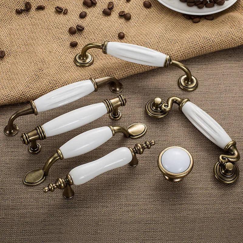 Античные бронзовые белые керамические ручки для шкафов из цинкового сплава
