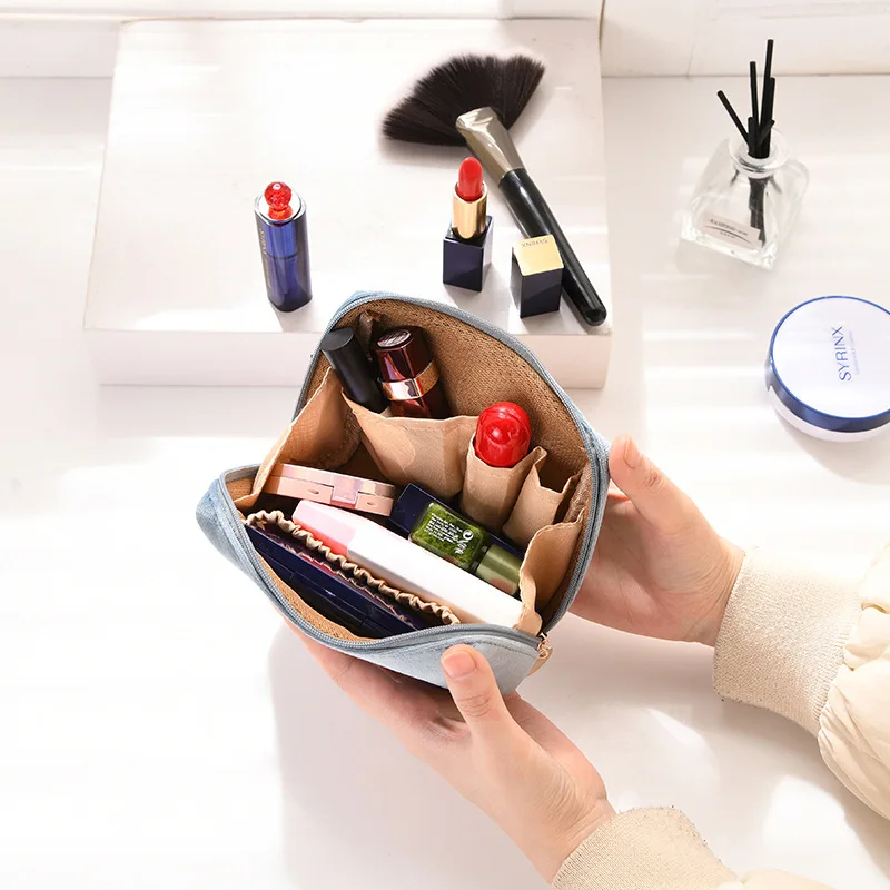 

1 Pc Women Zipper Velvet Make Up Bag Travel Large Cosmetic Bag For Makeup Solid Color Female Make Up Pouch Necessaries