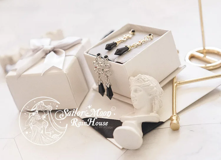 Сейлор Мун Сатурн из аниме Черная Женская 925 серебро блестящая серьга