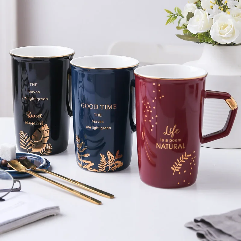 

Creative ceramic mug With cover spoon coffee cup gift set