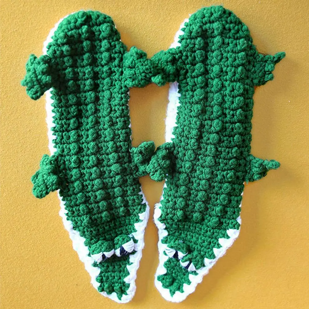 

2021 New Fashion Unisex Knit Socks Novelty Shark Crocodile Winter Socks Socks Christmas Shape Floor Warm Gifts Home Socks B8W4