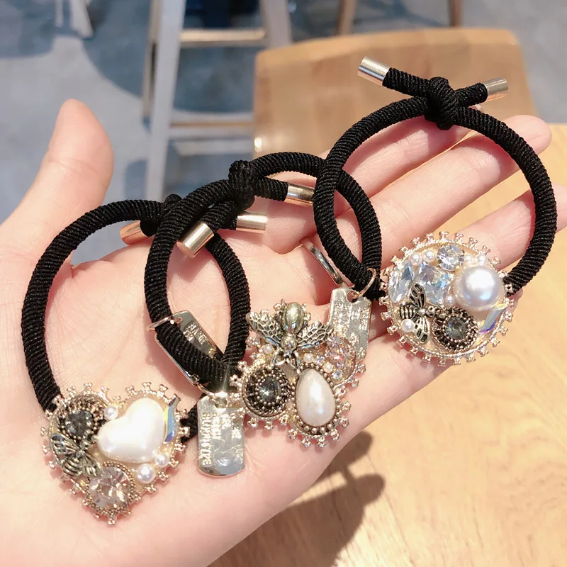 

New Fashion Simple Love Hair Circle Black Rope