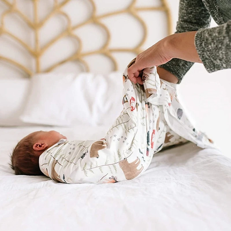 

2Pcs Newborn Infant Baby Receiving Blanket + Hat Printing Sleeping Swaddle Wrap