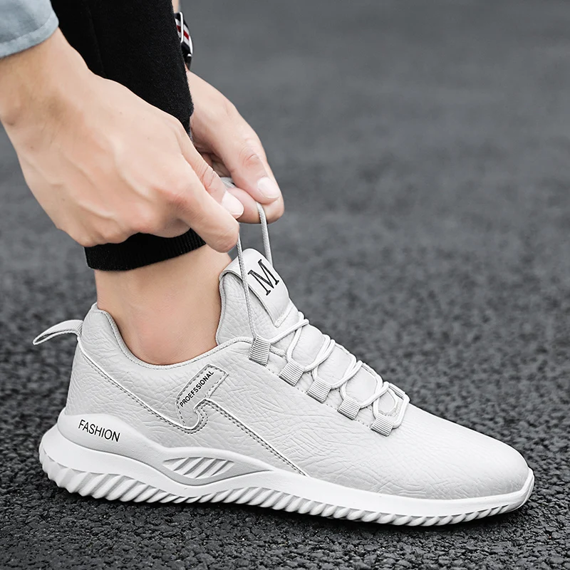 

BomKinta Men Chunky Sneakers Leather Flat Casual Shoes With Platform Stylish Solid Color Breathable Adult Male Tenis Footwear