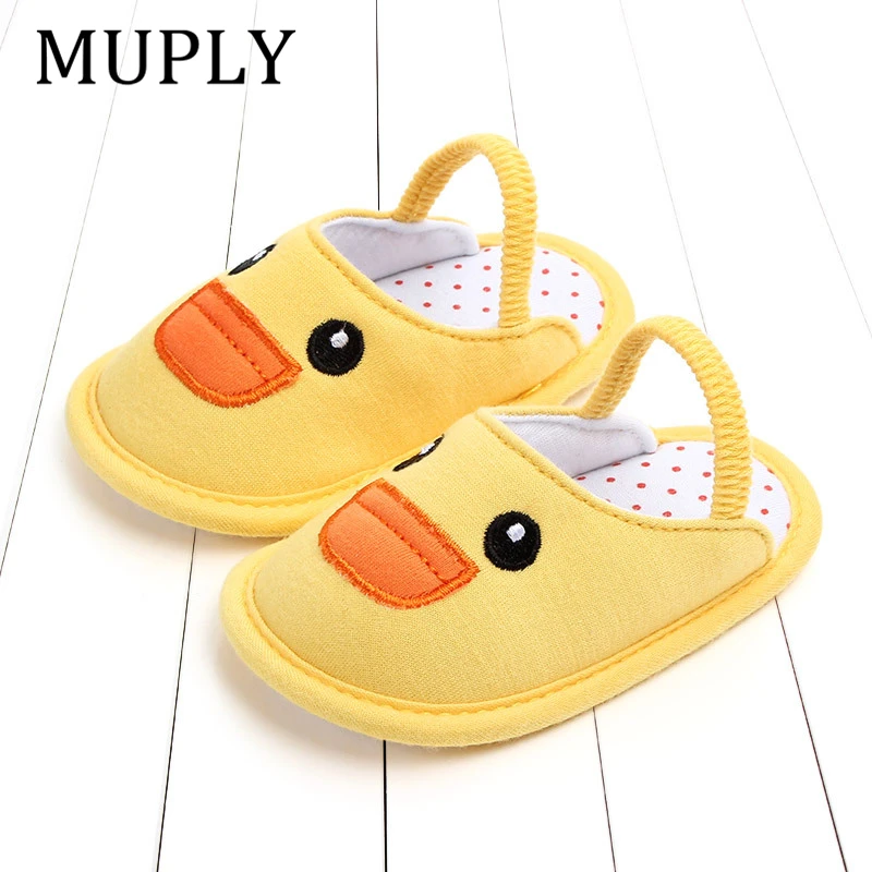 Мультяшная обувь для малышей с изображением животных милые летние футболки