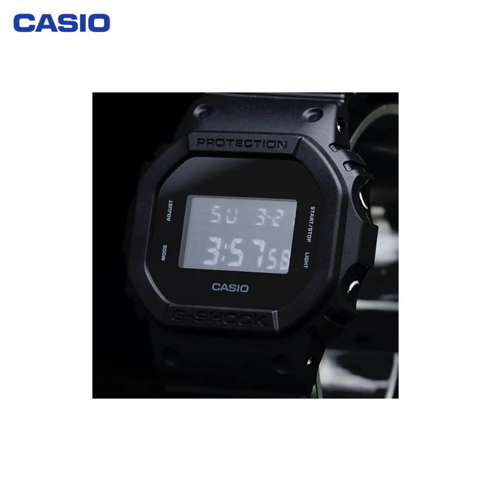 Наручные часы Casio DW-5600BB-1E мужские электронные на пластиковом ремешке |