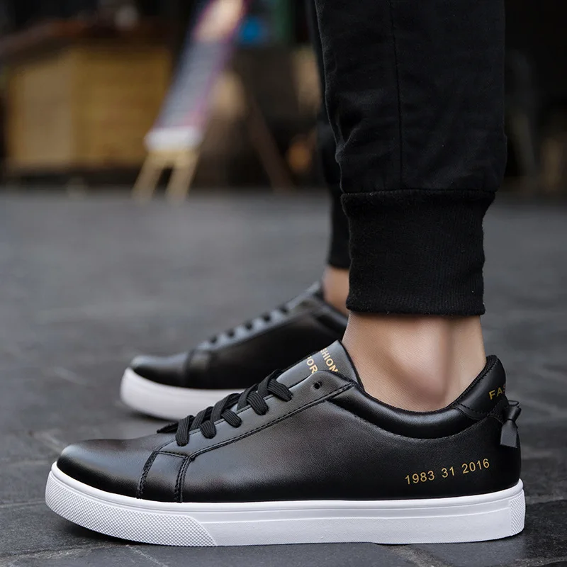 

2019 New Classic Men Shoes Casual Leather Flat Shoes Lace-up Low Top Spring Autumn Black White Shoes Male Tenis Masculino Adulto