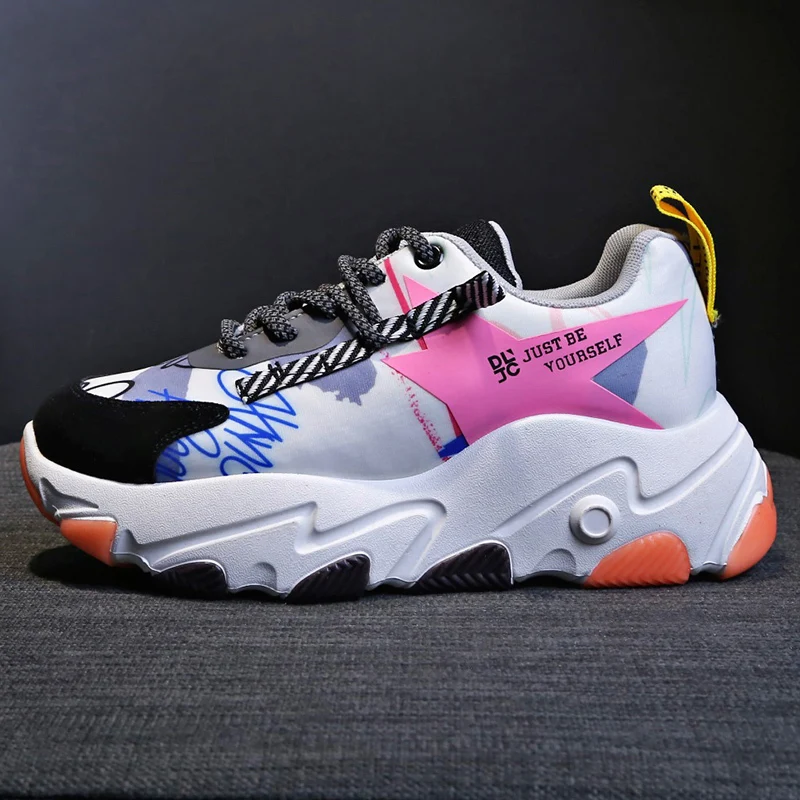 Женские кроссовки на платформе Fujin весенние дышащие толстой подошве с круглым