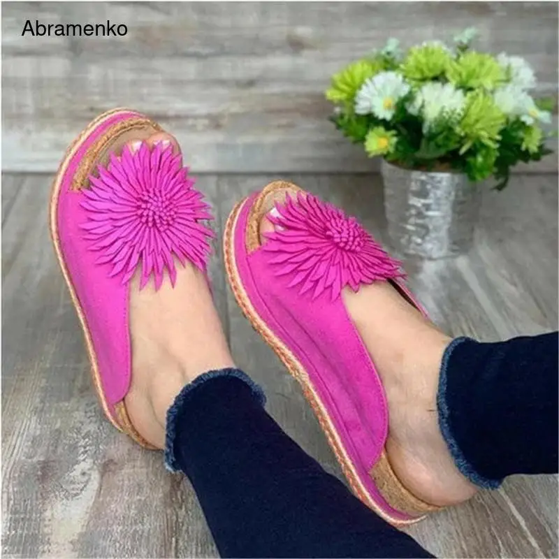 

Women Slides Slippers Platform Shoes Woman Slip on Flower Female Summer Suede Outdoor Flip Flops Open Peep Toe Plus Size 35-43