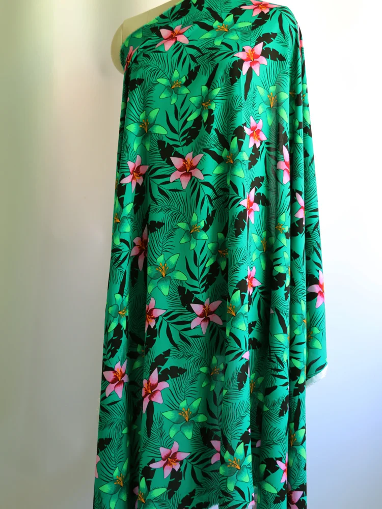 Розовая вискозная ткань материал для детской одежды 1 м X 45 искусственная кожа