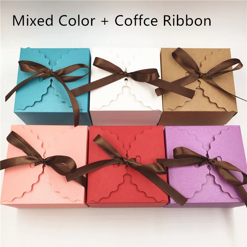 

50Pcs/Lot DIY Multi Style Handmade Kraft Paper Boxes For Valentine's Day Chocolate Paperboard Container Boxes With Tassel String