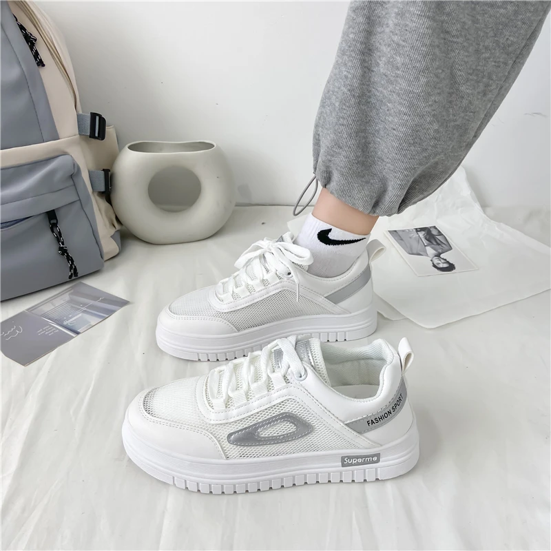 

Women New Fashion Flat Shoes Casual Dad Shoes All-match Air Mesh Walking Shoes Breathable Tenis Feminino Women Athletic Shoes